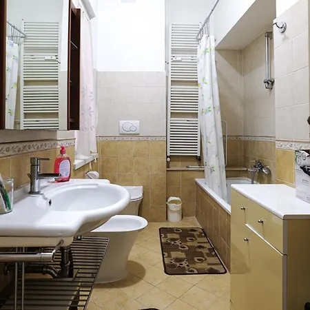 A A Due Passi Da Trastevere Appartement